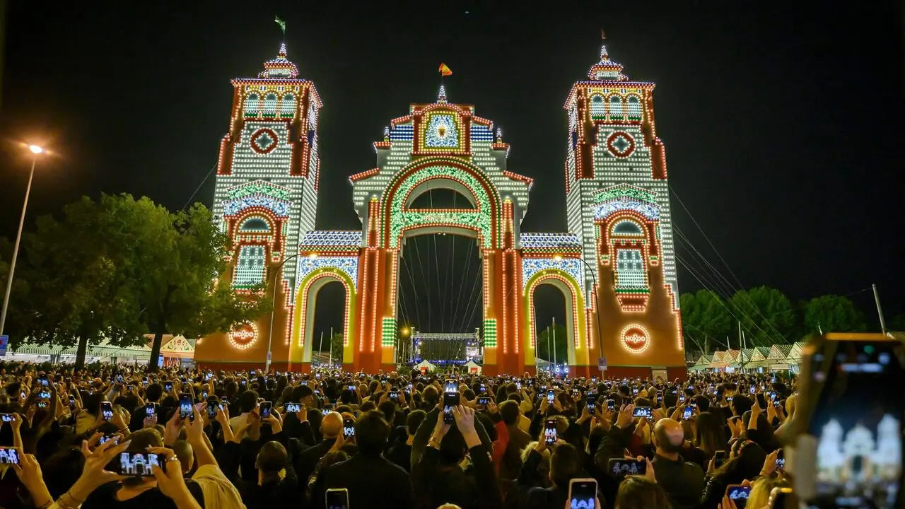 Portada Feria de Abril de Sevilla 2026 | Historia y Pin oficial – Pines ...